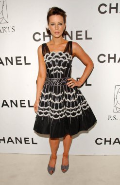 Kate beckinsale chanel ve PS sanatları parti. Chanel beverly hills boutique, beverly hills, ca. 09 / 20 / 07