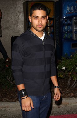 Wilmer valderrama vasıl t-hareket eden sidekick lx başlatmak parti. Griffith Parkı, hollywood, ca. 10-16-07