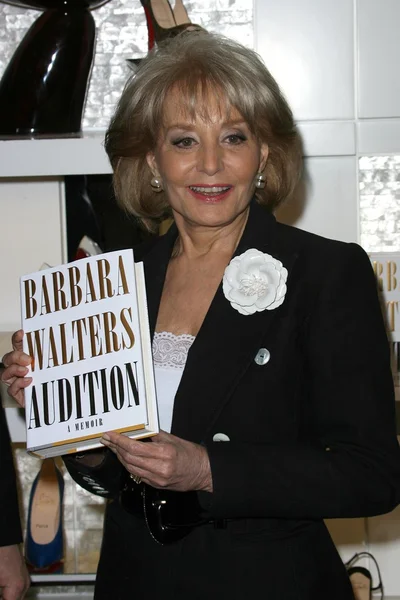 Barbara Walters — Stock Photo, Image