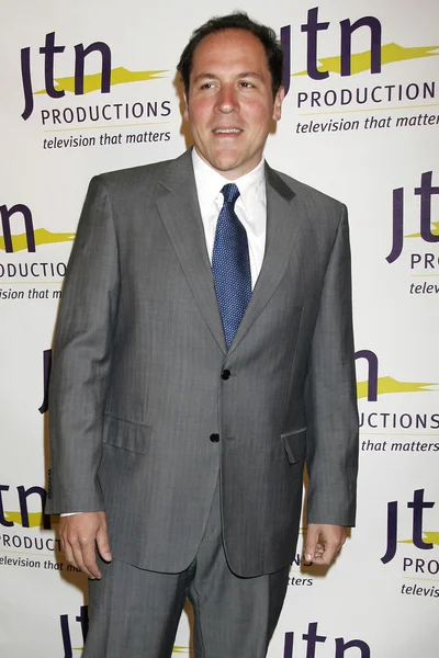 Jon Favreau en los JTN Productions 2007 Visión Awards. Beverly Hills Hotel, Beverly Hills, CA. 10-08-08 —  Fotos de Stock