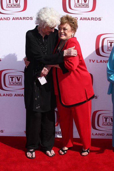 Беатрис Артур, Рю МакКлэнахан
