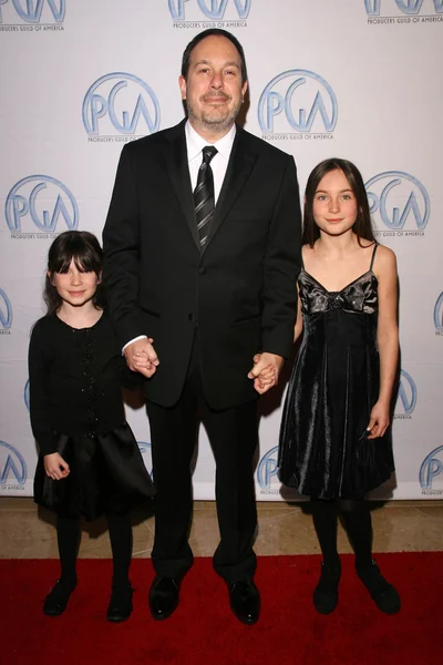 Mark Gordon e suas filhas — Fotografia de Stock