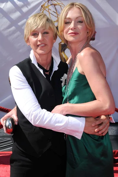 Ellen DeGeneres and Portia de Rossi arriving at the 35th Annual Daytime Emmy Awards. Kodak Theatre, Hollywood, CA. 06-20-08 — Stockfoto