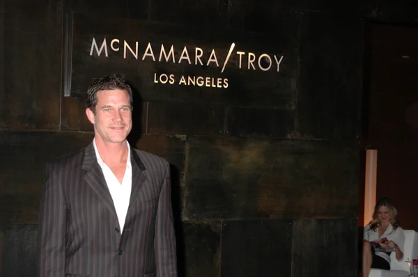 Dylan Walsh at a media event promoting Nip Tuck's move from Miami to Los Angeles. Hollywood and Highland Center, Hollywood, CA. 10-25-07 — Stock Photo, Image