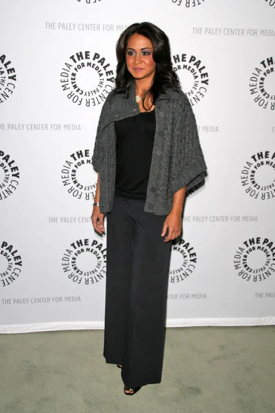 Parminder nagra bei einer Party anlässlich der 300. Folge von "er". das paley center für medien, beverly hills, ca. 07-03-12 — Stockfoto