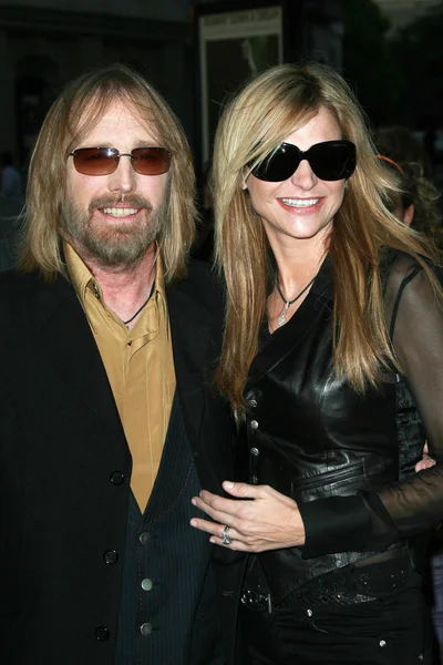 Tom Petty and wife Dana — Stock Photo, Image