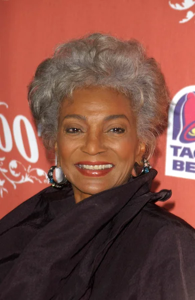 Nichelle Nichols v bodově televizním "výkřiku 2007". Řecké divadlo, Hollywood, CA. 10-19-07 — Stock fotografie