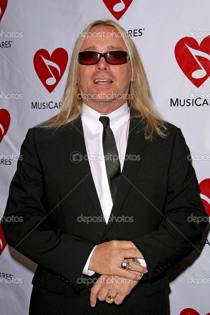 Robin Zander Stock Editorial Photo C S Bukley Robin Zander Stock Editorial Photo C S Bukley