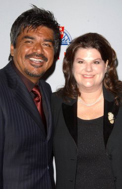 George Lopez and wife Ann at the PADRES Contra El Cancer 7th Annual Fund Raising Gala. The Lot, West Hollywood, CA. 10-18-07