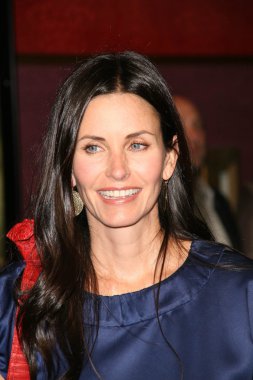 Courteney cox