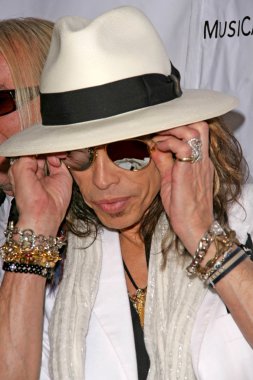 Steven tyler
