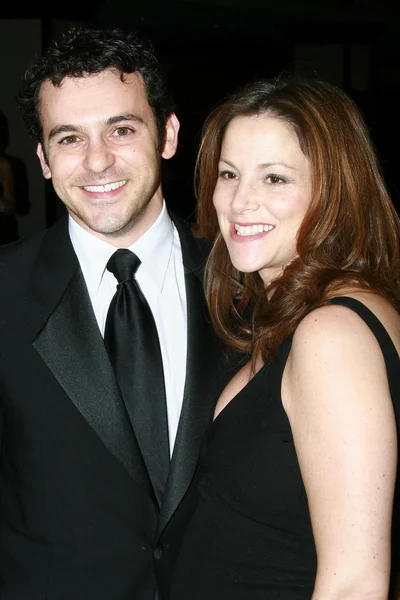 Fred Savage and wife Jennifer — ストック写真