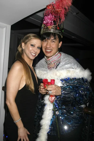 Acele, amanda bobby trendy