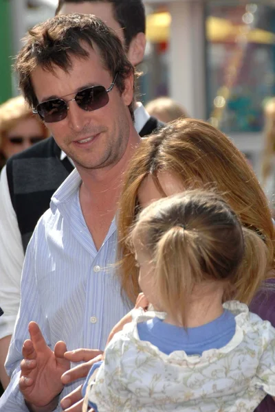 Noah Wyle at the Kinerase Skincare Celebration On The Pier hosted by Courteney Cox to benefit the EV Medical Research Foundation. Santa Monica Pier, Santa Monica, CA. 09-29-07 — Stockfoto