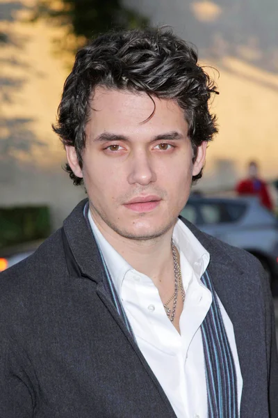 John Mayer at the Los Angeles Premiere of "The Bucket List". Cinerama Dome, Los Angeles, CA. 12-16-07 — Stock Photo, Image