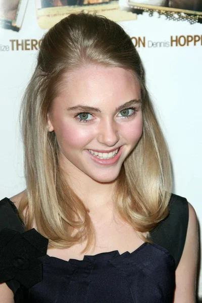 AnnaSophia Robb — Stockfoto