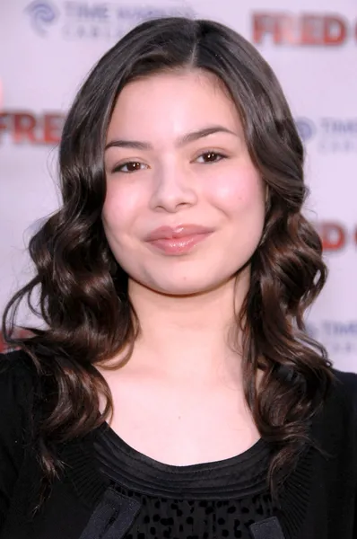 Miranda Cosgrove på "fred Claus" Los Angeles Premiere. Graumans Kinesiska Teater, Hollywood, ca. 11-03-07 — Stockfoto