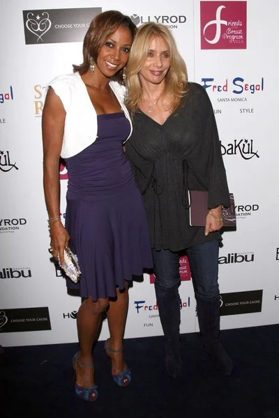 Holly Robinson Peete e Patricia Arquetteat escolhem seu evento de causa. Fred Segal, Santa Monica, CA. 10-25-07 — Fotografia de Stock