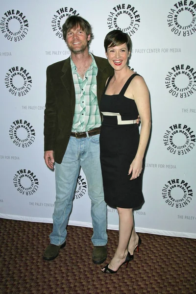 Peter Krause och Zoe Mclellan — Stockfoto