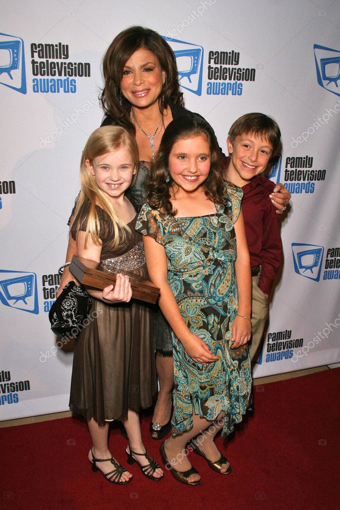Paula Abdul and young fans at the 9th Annual Family Television Awards