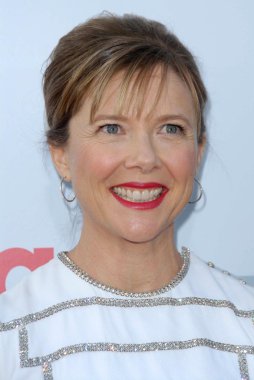 Annette Bening