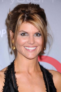 Lori Loughlin