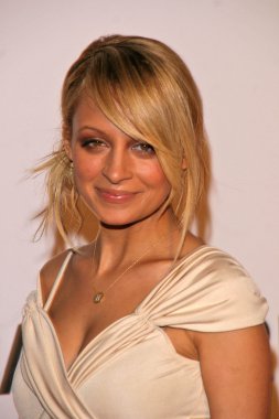 Nicole Richie
