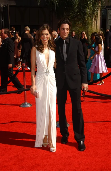 Perrey Reeves arriving at the 59th Annual Primetime Emmy Awards. The Shrine Auditorium, Los Angeles, CA. 09-16-07 — Stockfoto