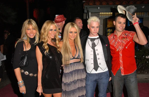 L-R Lisa Gastineau, Jenna Jameson, Aubrey O'Day, Traver Rains and Richie Rich at the T-Mobile Sidekick LX Launch Party. Griffith Park, Hollywood, CA. 10-16-07 — Stock fotografie