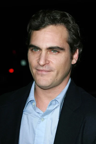 Joaquin phoenix på los angeles Premiär av "reservation road". Samuel goldwyn Teaterhögskolan av film konst och vetenskap, beverly hills, ca. 10-18-07 — Stockfoto