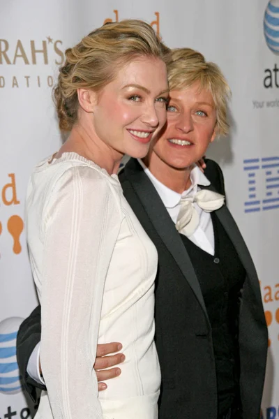 Portia de rossi i ellen degeneres — Zdjęcie stockowe