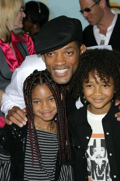 Will Smith com a filha Willow e o filho Trey — Fotografia de Stock