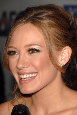 Hilary duff, 2007 ruhu yaşam yemek hilary duff tarafından barındırılan ödüller. Pasifik Tasarım Merkezi, west hollywood, ca. 09 / 27 / 07