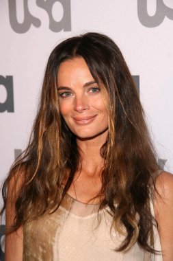 Gabrielle Anwar