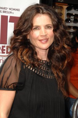 Julia Ormond