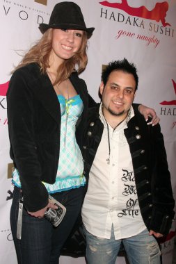 Krista Brazeau ve Eddie Brik