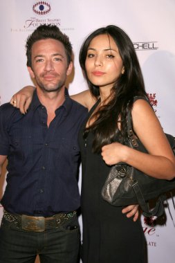 David Faustino