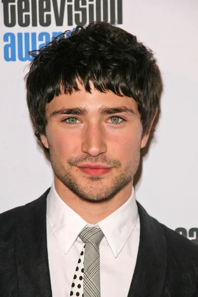 Matt Dallas en la Novena Cena Anual de Premios de Televisión Familiar. Beverly Hilton Hotel, Beverly Hills, CA. 11-28-07 —  Fotos de Stock