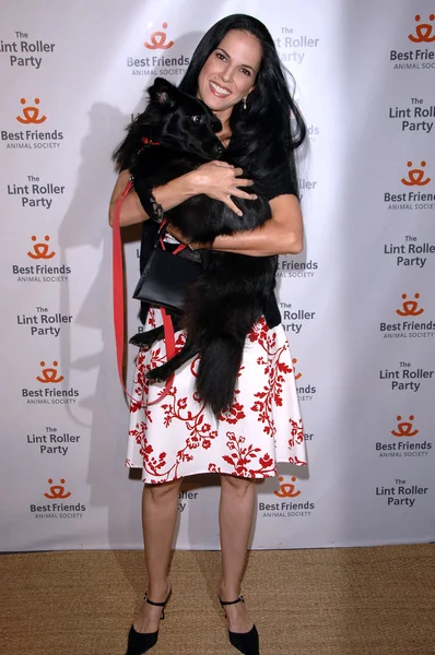 Mariana Tosca at The14th Annual Lint Roller Party hosted by The Best Friends Animal Society. The Jim Henson Company Lot, Hollywood, CA. 11-10-07 — Stockfoto