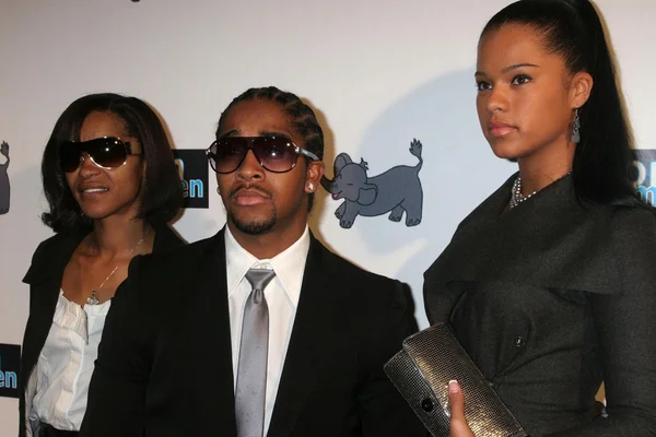 Omarion and guests at the Christopher Brian Resort Collection Launch Party presented by Kitson Men. Kitson Men, West Hollywood, CA. 12-04-07 — Stock fotografie