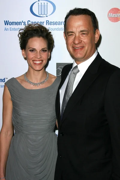 Hilary Swank and Tom Hanks — Stock Photo, Image