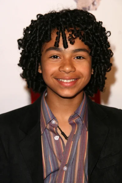 Noah Gray-Cabey — Stockfoto