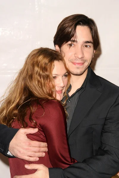 Drew barrymore och justin long — Stockfoto