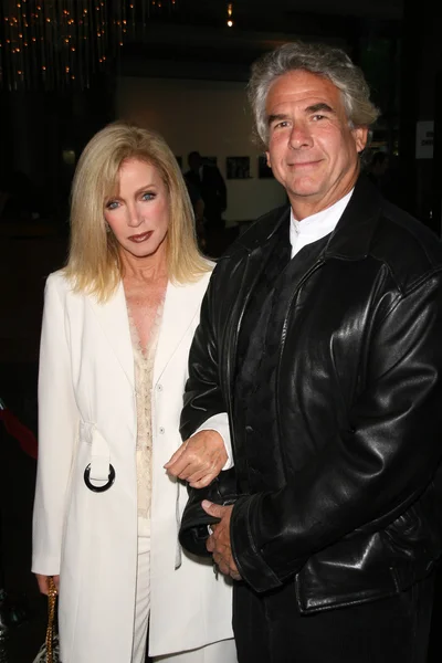 Donna Mills and Richard Holland — Stock Photo, Image