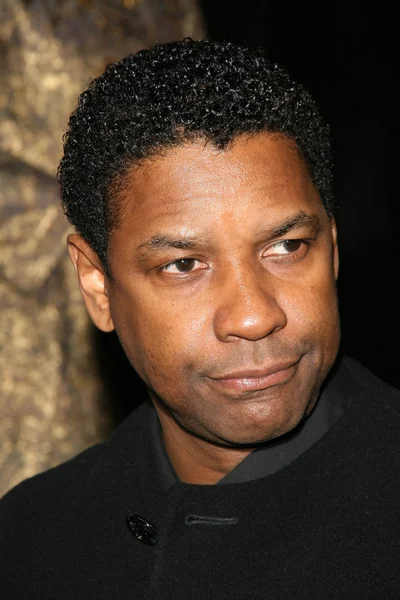 Denzel Washington no Los Angeles Premiere de "The Great Debaters". Arclight Cinerama Dome, Hollywood, CA. 12-11-07 — Fotografia de Stock