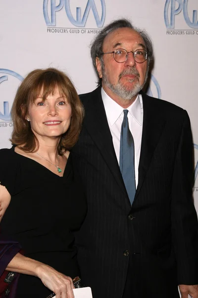 Holly beth holmberg und james l. brooks — Stockfoto