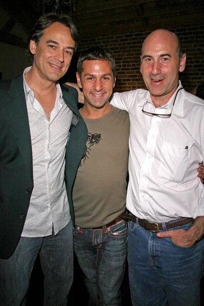 Jon Linstrom'un Scott sertleşmesine ve james eckhouse