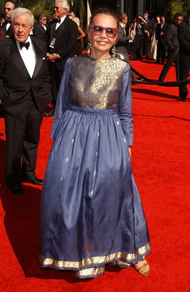 Leslie Caron arriva alla 59esima edizione degli Emmy Awards. The Shrine Auditorium, Los Angeles, CA. 09-16-07 — Foto Stock