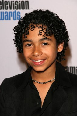 Noah Gray-Cabey, 9 yıllık aile TV akşam yemeği Ödülleri. Beverly Hilton Hotel, Beverly Hills, Ca. 11-28-07