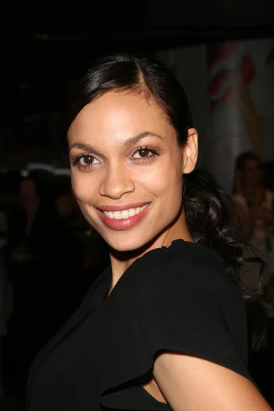 Rosario dawson — Stockfoto